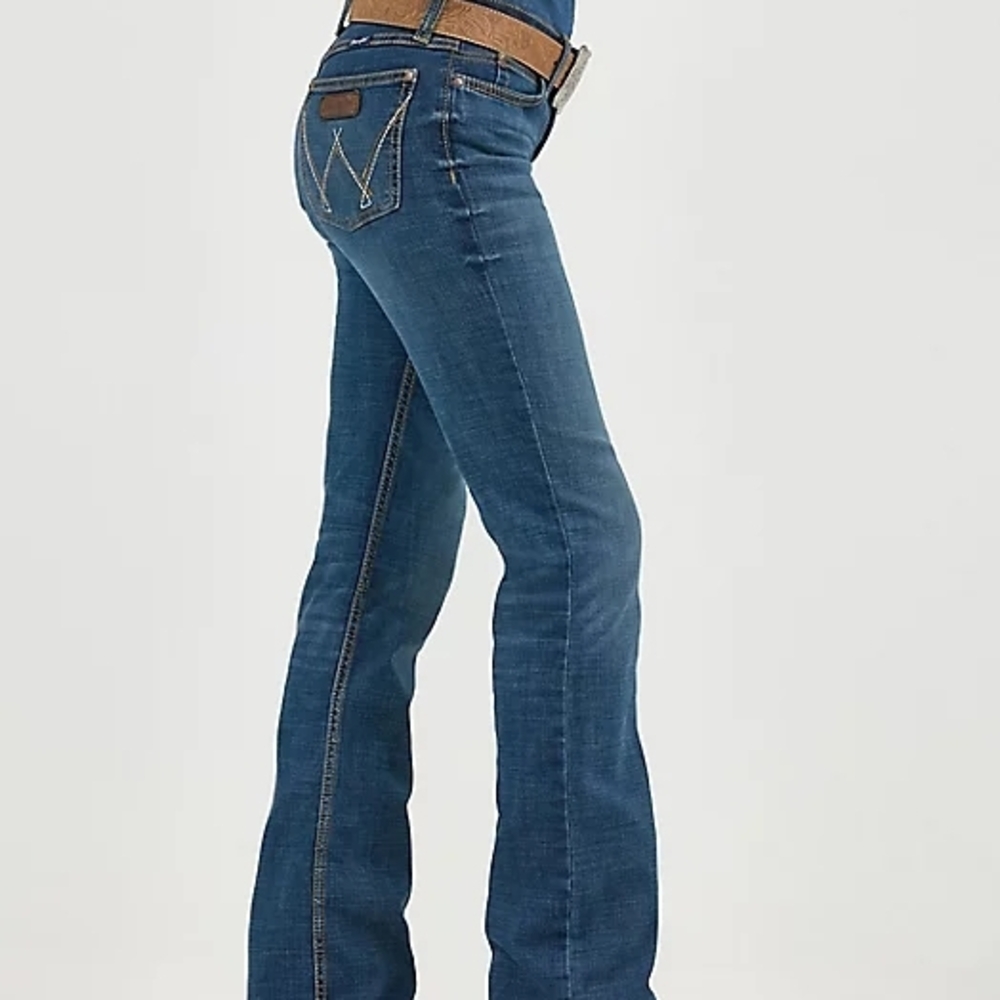 Wrangler Boot Cut Women's Classic Blue Jeans